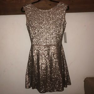 Brand new Semi-Formal dress